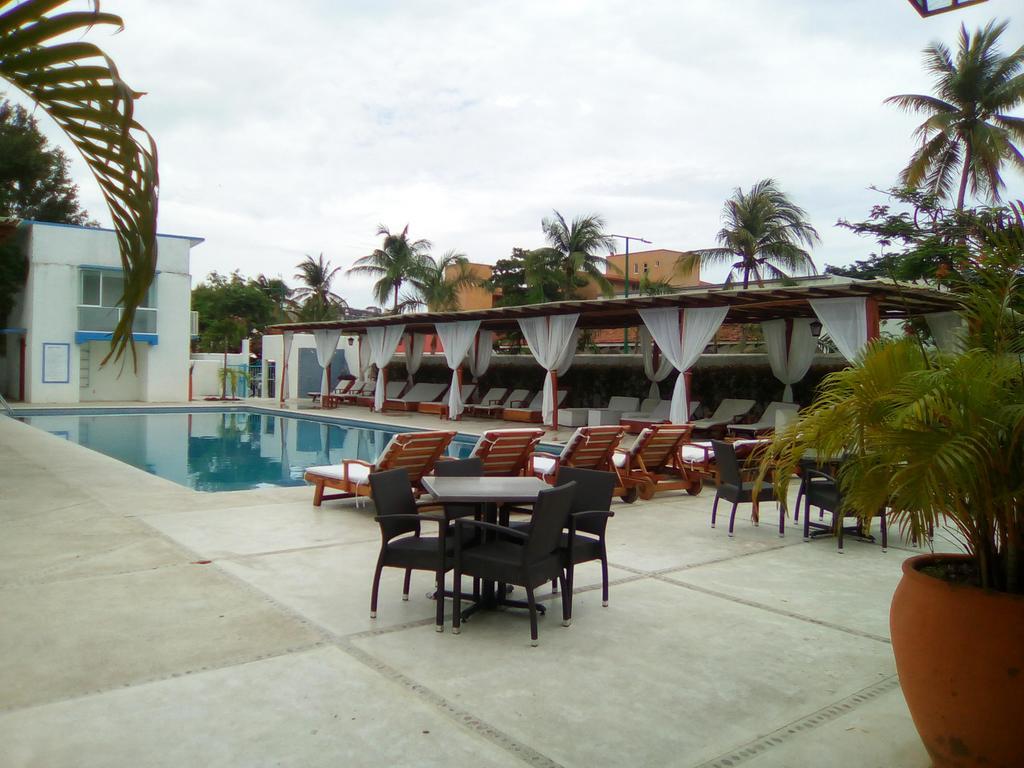 Hotel Santa Cruz Huatulco Esterno foto